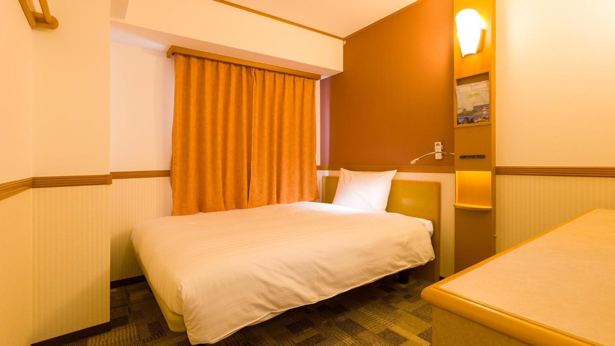 Toyoko Inn Osaka Umeda Nakatsu No.1 Rum bild